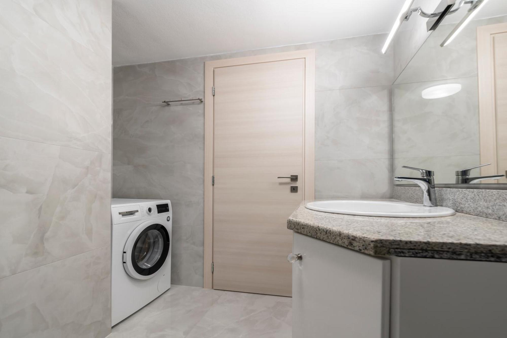 Neon 2Br Luxurious Central Apt Heraklion المظهر الخارجي الصورة